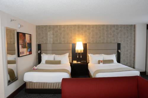 Imagen de la habitación del Hotel The Armon Stamford & Conference Center. Foto 6