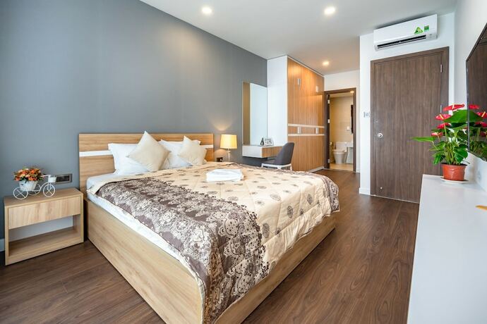 Imagen de la habitación del Hotel The Arrivals Saigon Royal. Foto 13