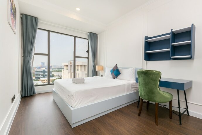 Imagen de la habitación del Hotel The Arrivals Saigon Royal. Foto 14
