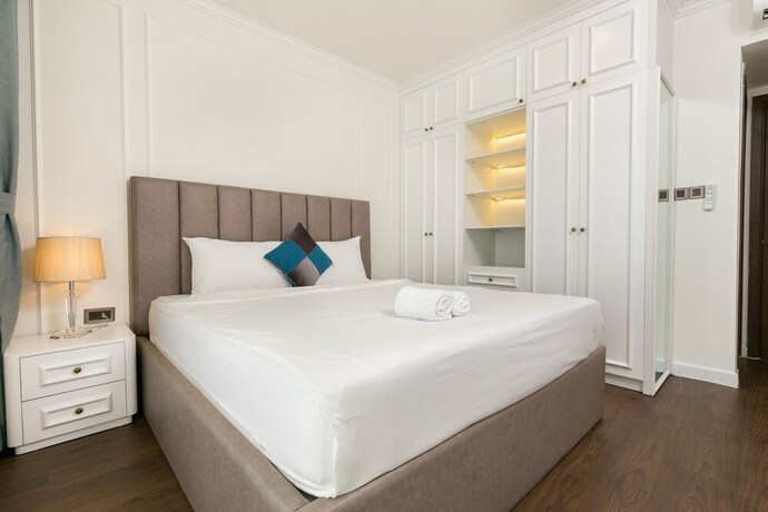 Imagen de la habitación del Hotel The Arrivals Saigon Royal. Foto 15