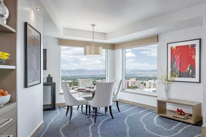 Imagen de la habitación del Hotel The Art Hotel Denver, Curio Collection by Hilton. Foto 9