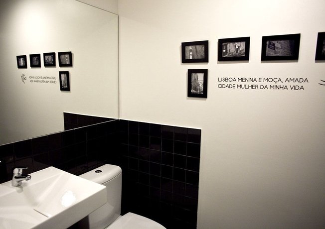 Imagen de la habitación del Hotel The Art Inn Lisbon. Foto 5