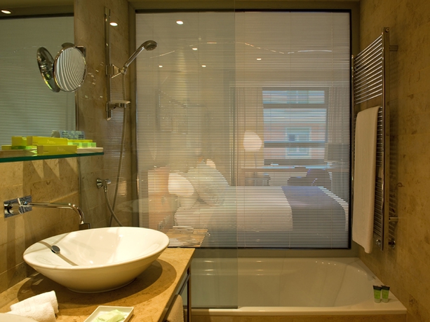 Imagen de la habitación del Hotel The Artist Grand Of Art. Foto 6