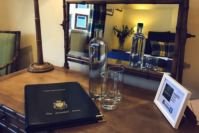 Imagen de la habitación del Hotel The Arundell. Foto 11