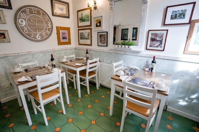 Imagen del bar/restaurante del Hotel The Ascott. Foto 3