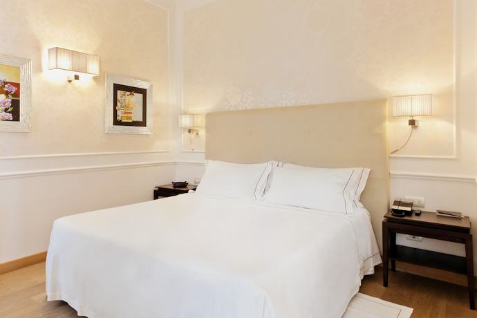 Imagen de la habitación del Hotel The Ashbee. Foto 14