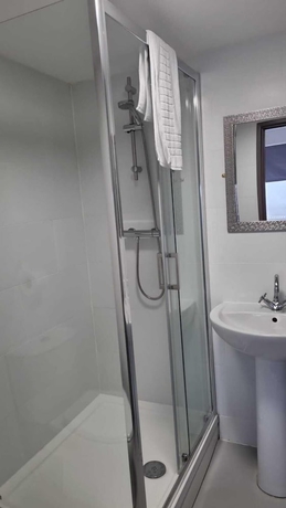 Imagen de la habitación del Hotel The Aston Inn. Foto 12