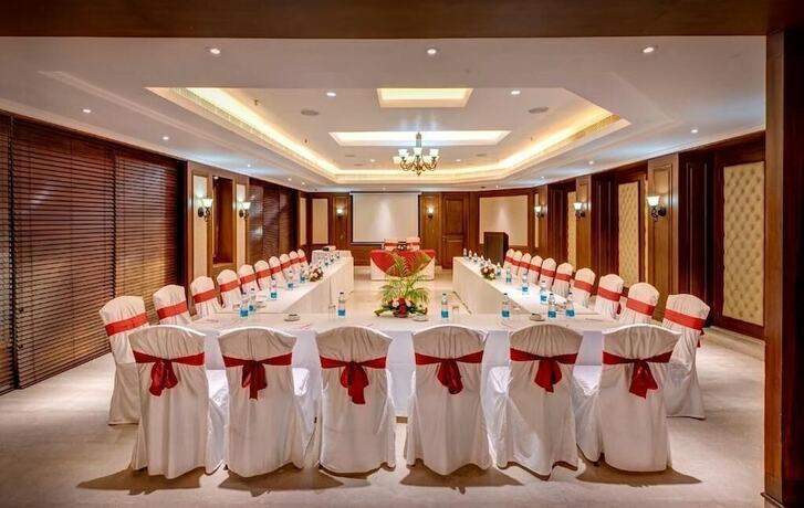Imagen general del Hotel The Astor Kolkata. Foto 11
