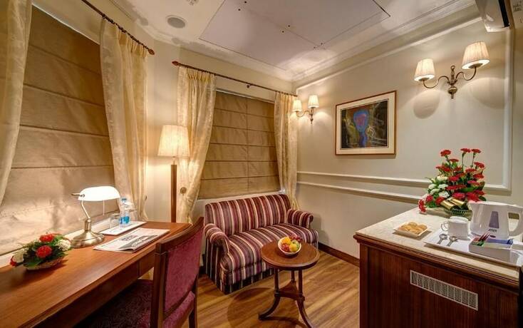 Imagen general del Hotel The Astor Kolkata. Foto 18