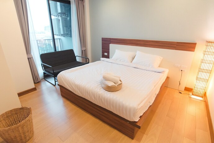 Imagen de la habitación del Hotel The Astra A719. Foto 32