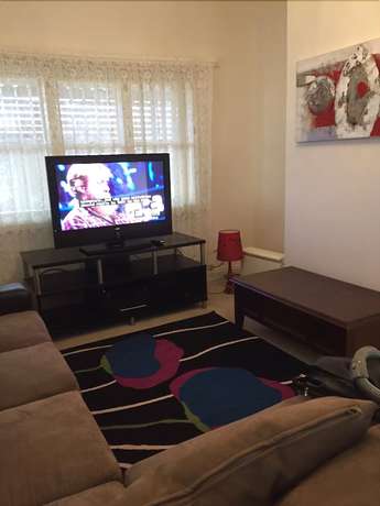 Imagen de la habitación del Hotel The Astra. Foto 10