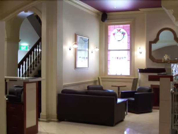 Imagen de los interiores del Hotel The Astra. Foto 20