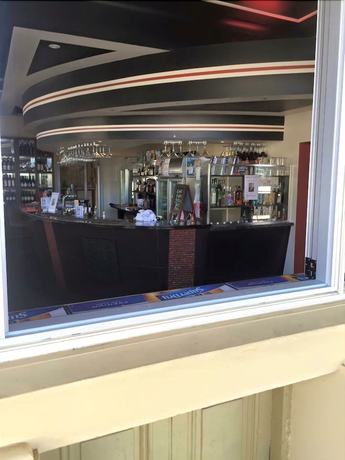 Imagen del bar/restaurante del Hotel The Astra. Foto 7