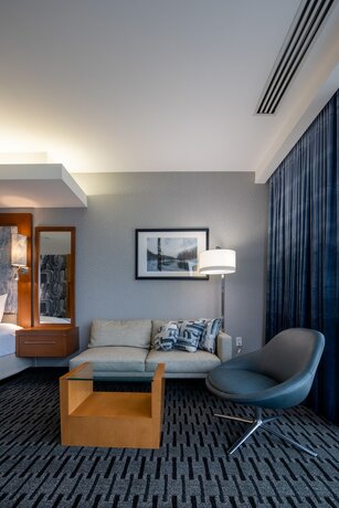 Imagen de la habitación del Hotel The At Kirkwood Center. Foto 14