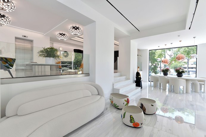 Imagen de los interiores del Hotel The Athenaeum. Foto 16