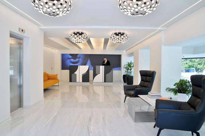 Imagen de los interiores del Hotel The Athenaeum. Foto 17