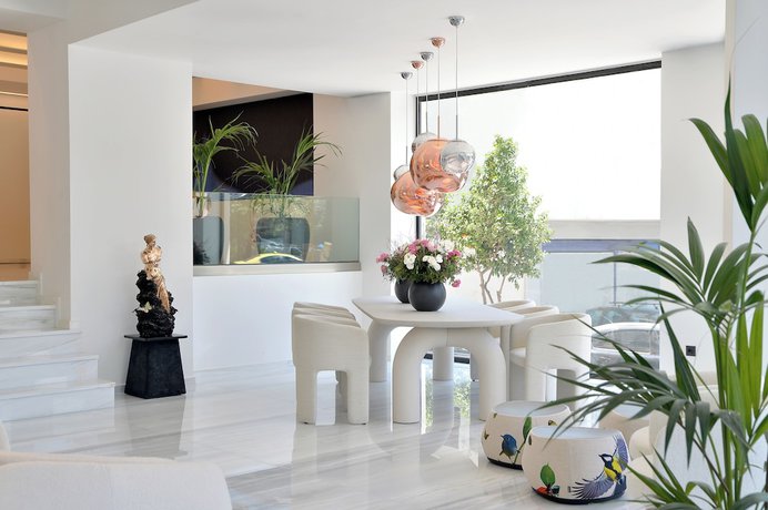 Imagen de los interiores del Hotel The Athenaeum. Foto 20