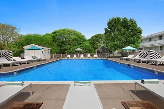 Imagen de la piscina del Hotel The Atlantic, Southampton. Foto 19