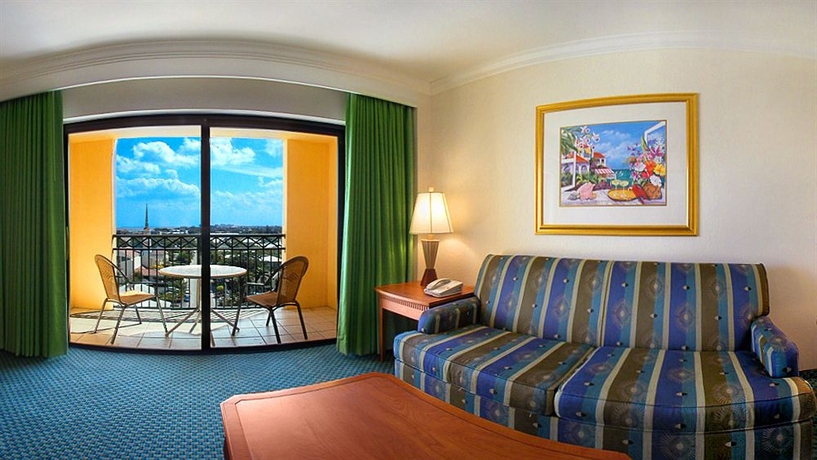Imagen de los interiores del Hotel The Atlantic Suites On The Ave. Foto 5