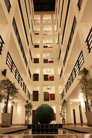 Imagen de los interiores del Hotel The Atrium Ratchada 13. Foto 19