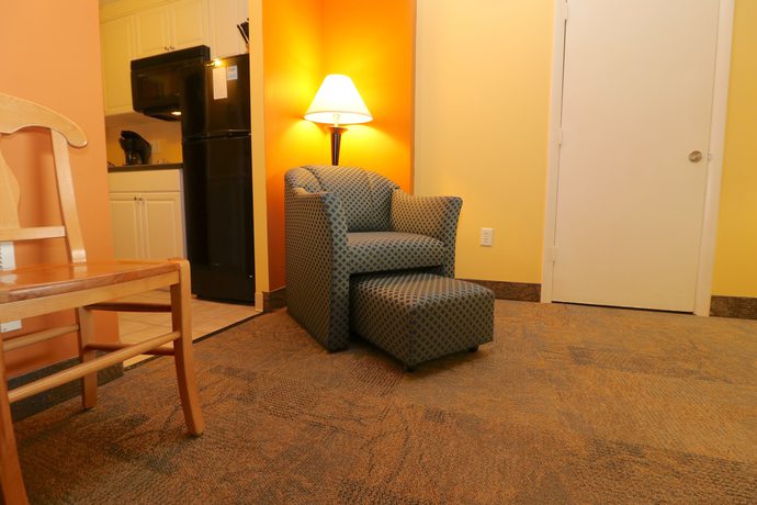 Imagen de la habitación del Hotel The Atrium Resort, Virginia Beach. Foto 11