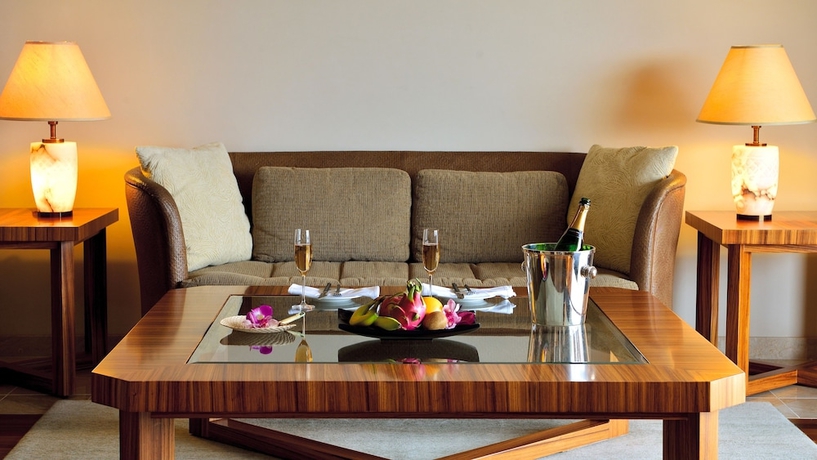 Imagen de la habitación del Hotel The Atta Terrace Club Towers. Foto 15