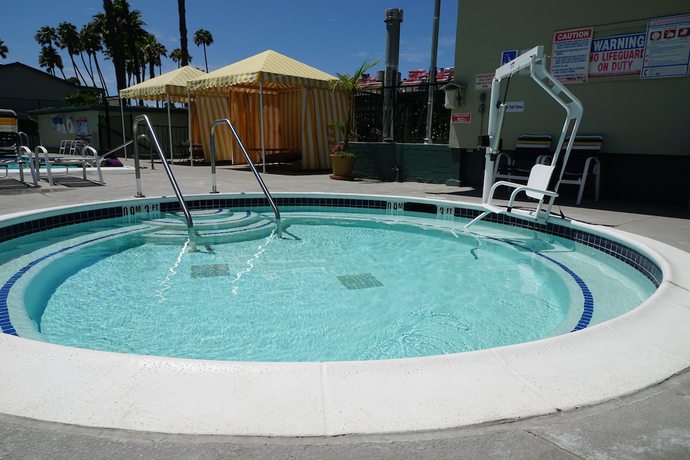Imagen de la piscina del Hotel The Atwood San Diego - SeaWorld/Zoo. Foto 17