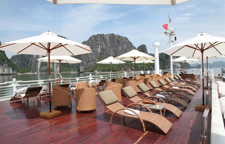 Imagen de los interiores del Hotel The Au Co Cruises. Foto 16