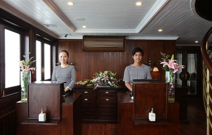 Imagen de la habitación del Hotel The Au Co Cruises. Foto 12