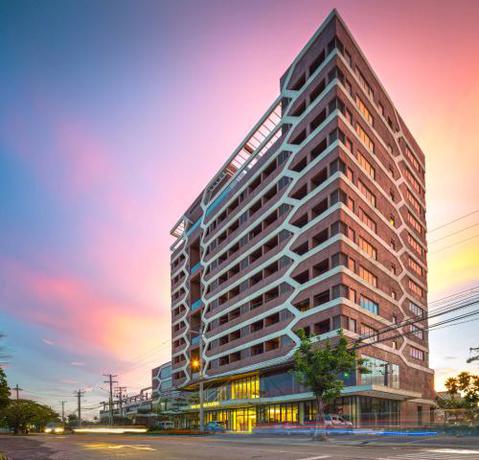 Imagen general del Hotel The Aurora Subic Managed By HII, Banicain. Foto 9
