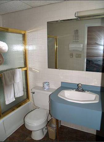 Imagen de la habitación del Hotel The Autumn Inn. Foto 7