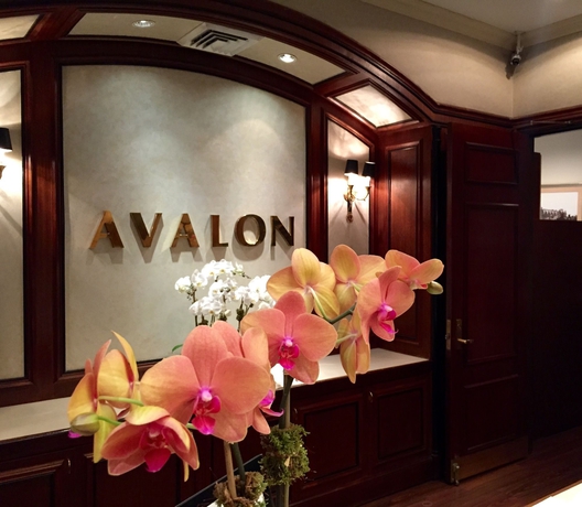 Imagen de los interiores del Hotel The Avalon. Foto 4