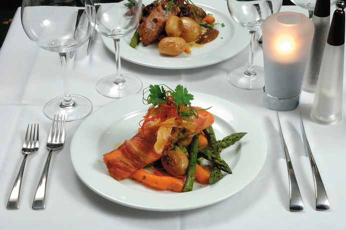 Imagen del bar/restaurante del Hotel The Avenue. Foto 6