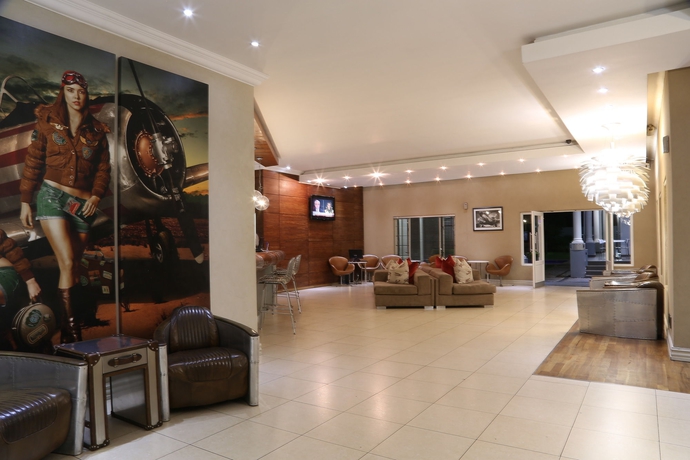 Imagen de los interiores del Hotel The Aviator OR Tambo International. Foto 8