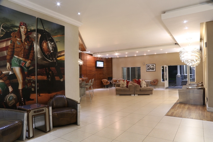 Imagen de los interiores del Hotel The Aviator OR Tambo International. Foto 9