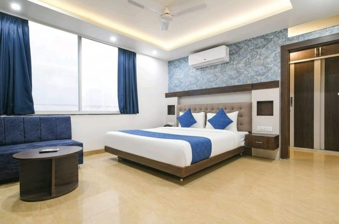 Imagen de la habitación del Hotel The Avinya. Foto 5