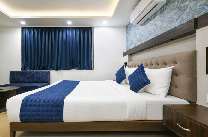 Imagen de la habitación del Hotel The Avinya. Foto 10