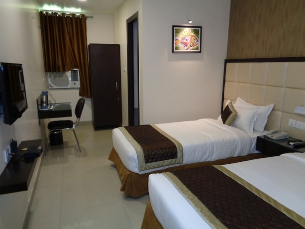 Imagen de la habitación del Hotel The Avr Hotels and Banquets. Foto 5