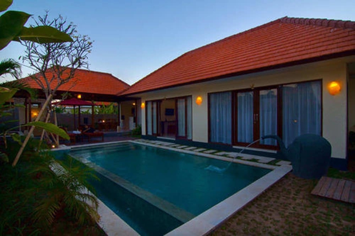 Imagen de la piscina del Hotel The Awan Villas. Foto 16