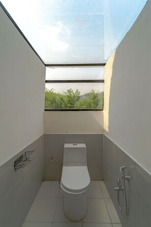 Imagen general del Hotel The Ayali Riverside Resort Rishikesh. Foto 4