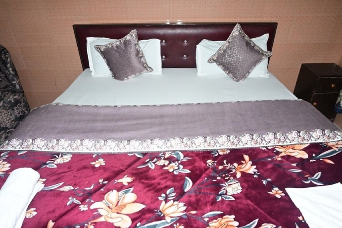 Imagen de la habitación del Hotel The Ayodhya Ji palace. Foto 7