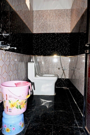 Imagen de la habitación del Hotel The Ayodhya Ji palace. Foto 15