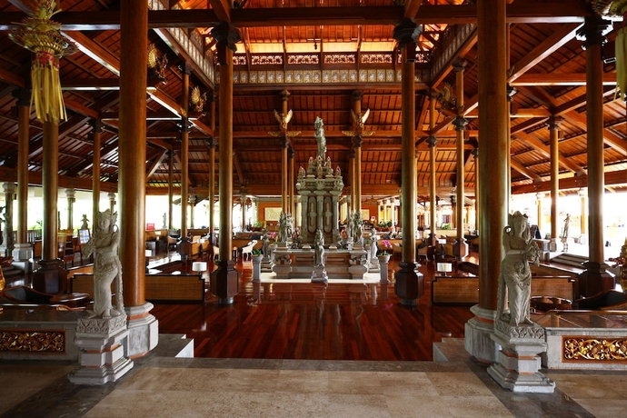 Imagen del bar/restaurante del Hotel The Ayodya Palace. Foto 2