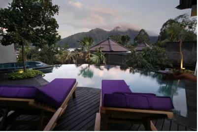 Imagen de la piscina del Hotel The Ayu Kintamani Villa at Toya Devasya. Foto 9