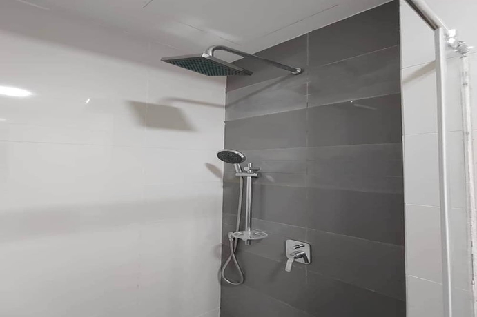 Imagen de la habitación del Hotel The Azure Horizon Residences. Foto 16