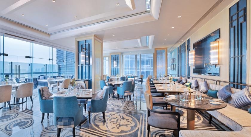 Imagen del bar/restaurante del Hotel The Azure Qiantang, A Luxury Collection , Hangzhou. Foto 3