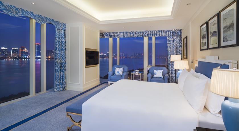Imagen de la habitación del Hotel The Azure Qiantang, A Luxury Collection , Hangzhou. Foto 6
