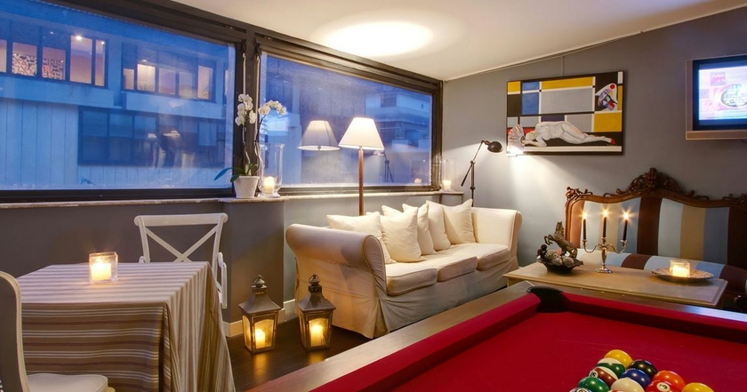 Imagen general del Hotel The B Place. Foto 6