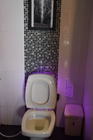 Imagen de la habitación del Hotel The B Ranong Trend. Foto 31