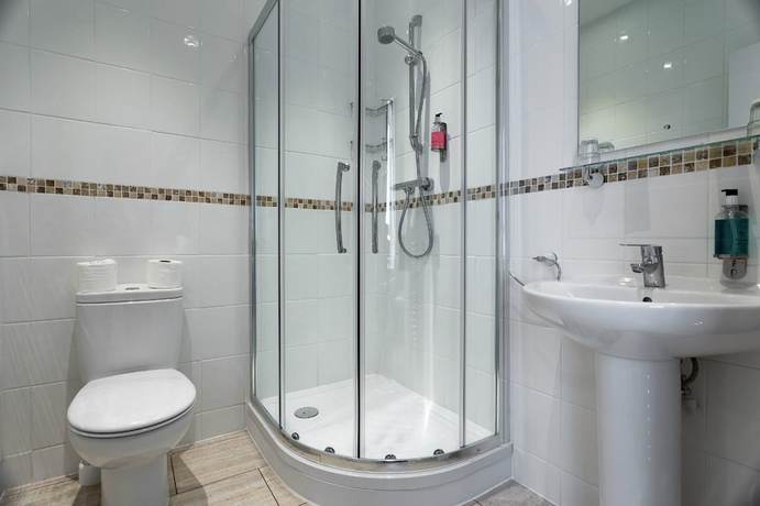 Imagen de la habitación del Hotel The Babbacombe. Foto 19
